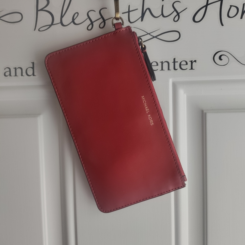 New Michael Kors wristlet